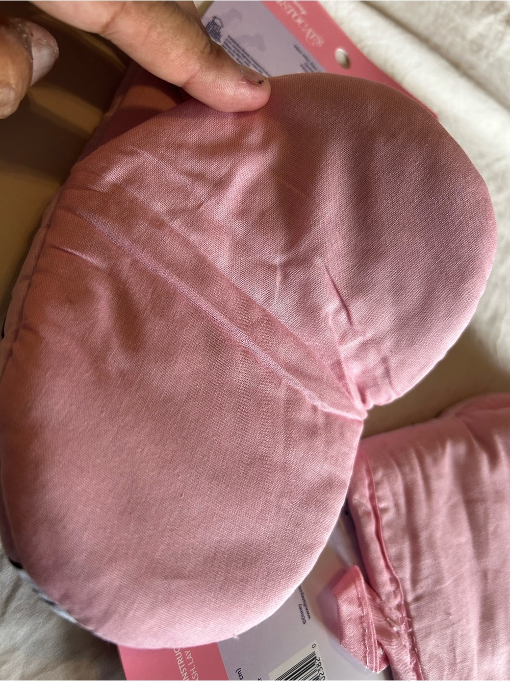 Disney Pink Marie Mini Mitts - Pair - Picture 3 of 5